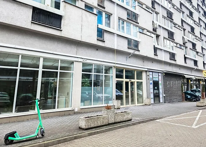 White Apartment Grzybowska