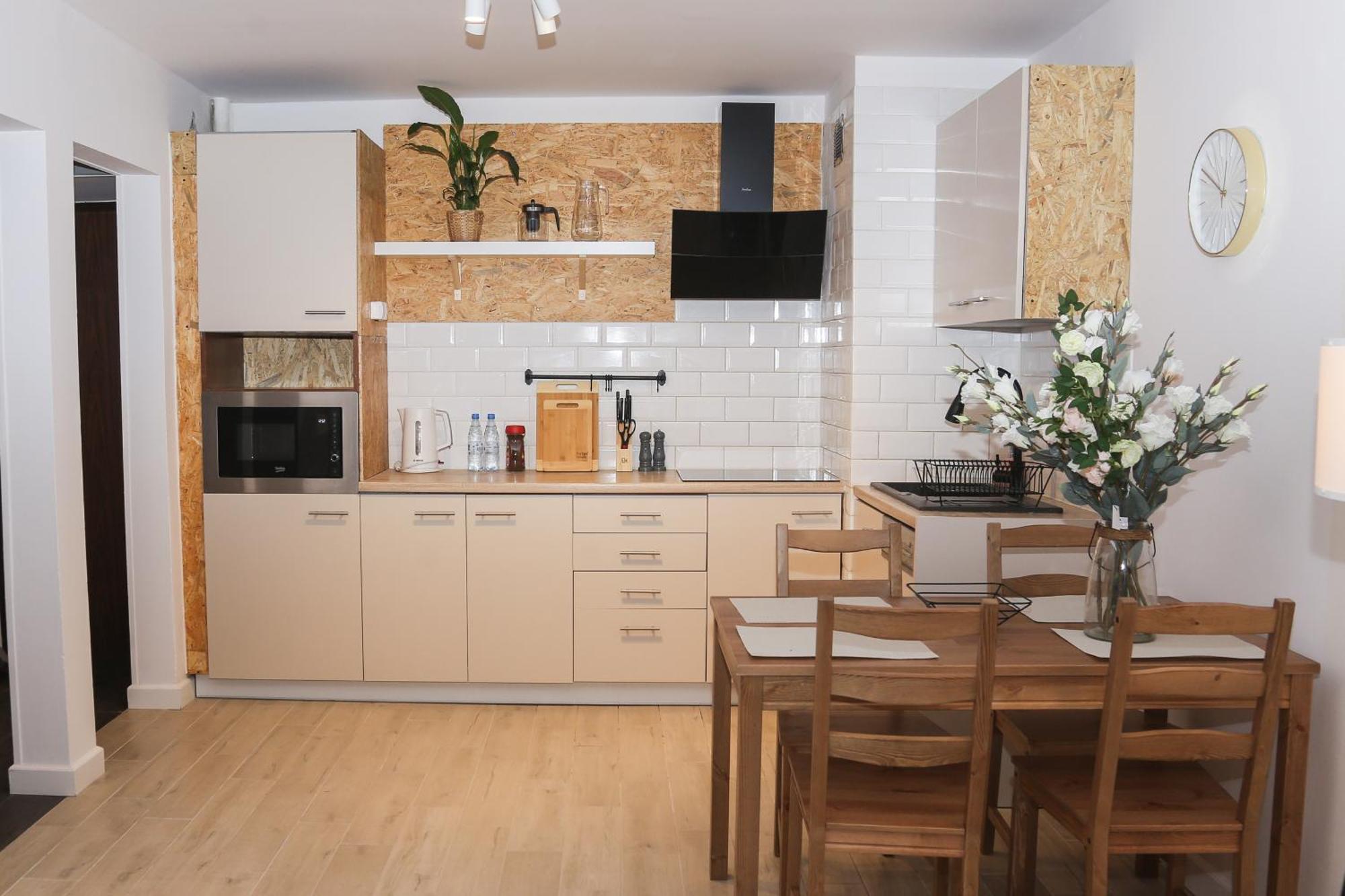 Apartment White Grzybowska Warschau